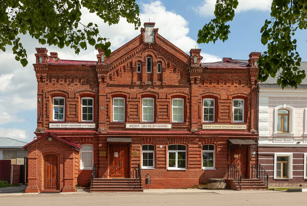 Жилой дом (Вятское)