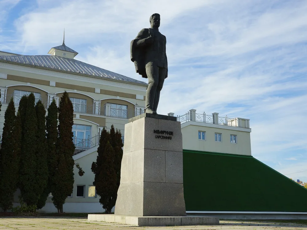 Памятник М.В. Фрунзе (Владимир)
