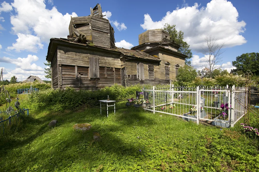 Церковь Георгия на погосте (Ручьи)