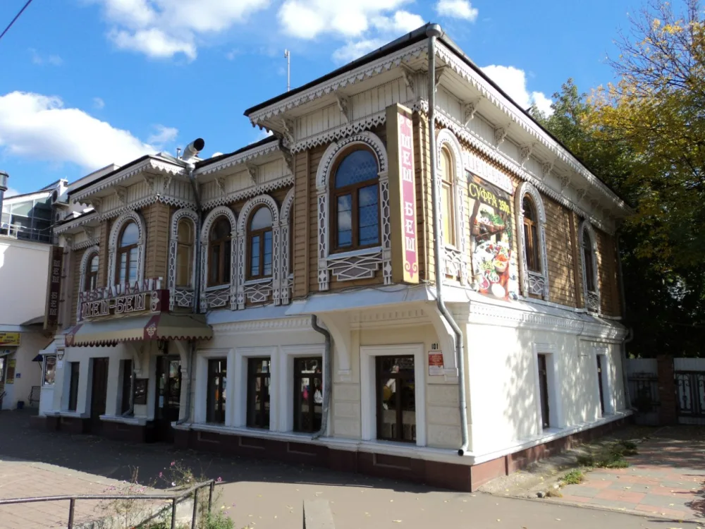 Жилой дом с трактиром Будилова (Ярославль)