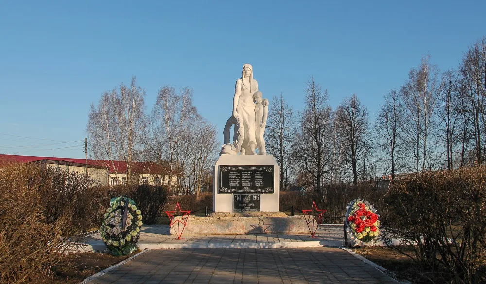 Обелиск (Метростроевский)