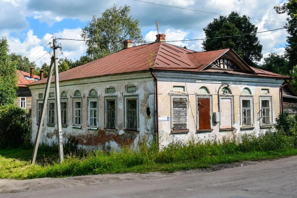 Дом жилой (Кашин)