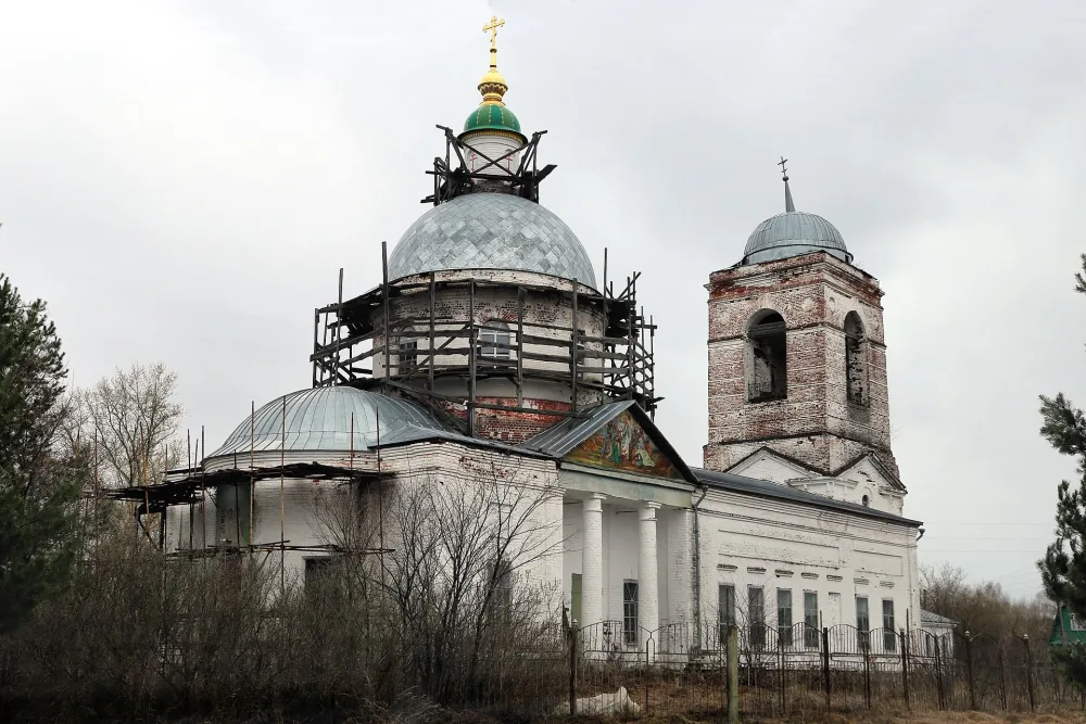 Церковь (Дуброво)