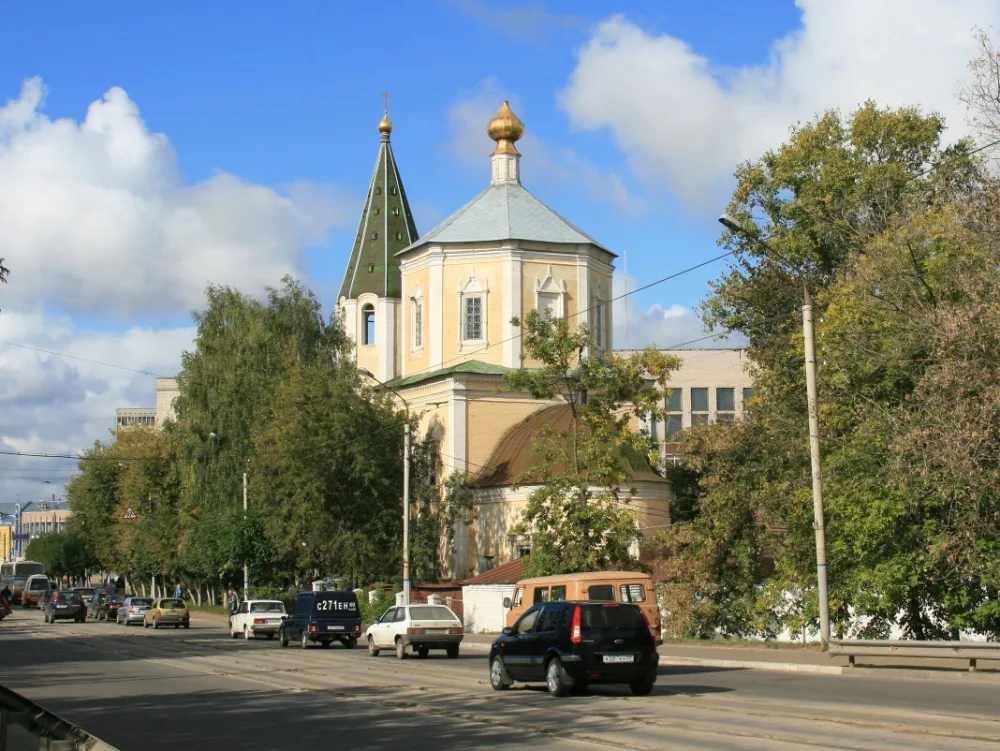 Церковь Троицы Живоначальной, что за Волгой