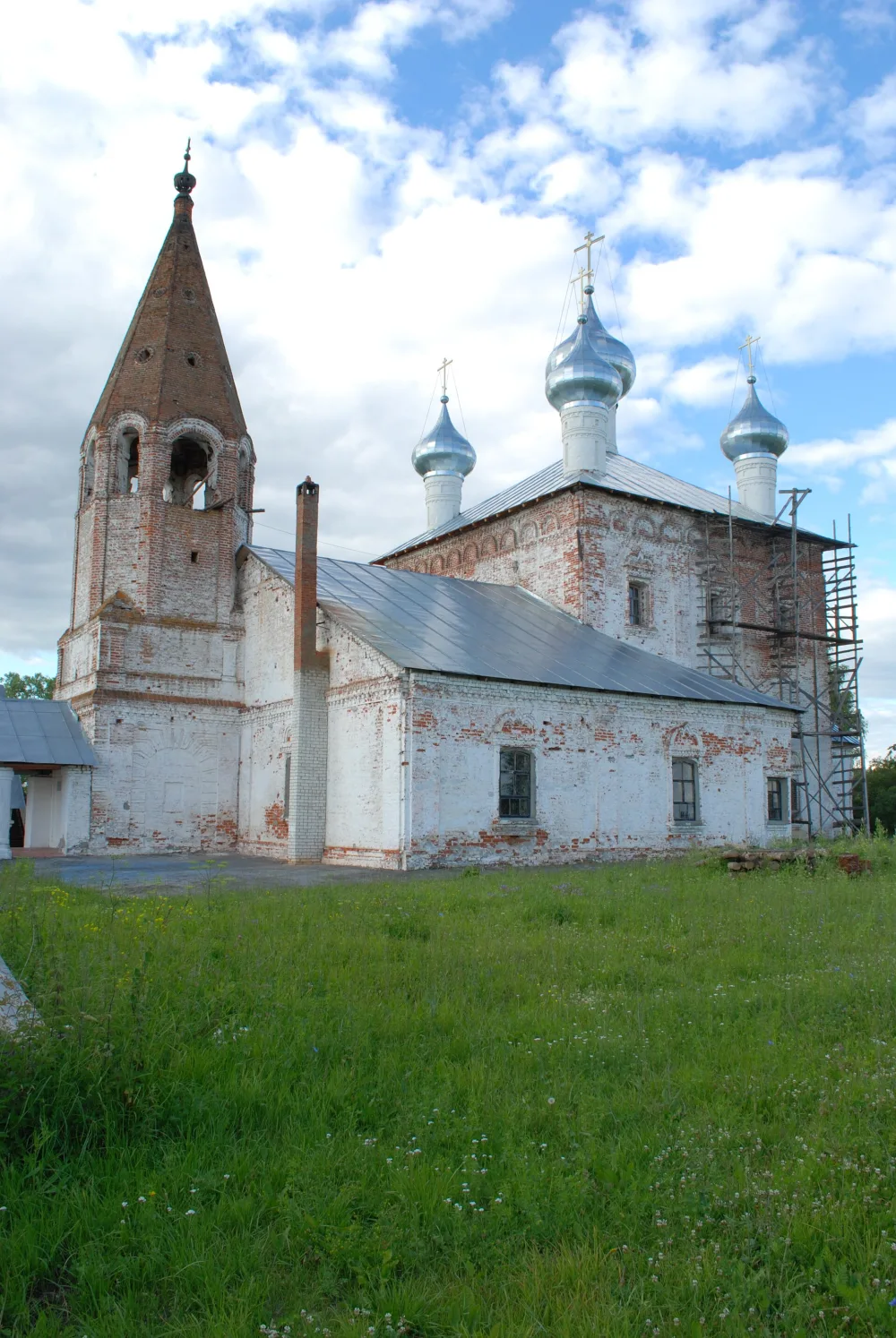 Церковь (Малышево)