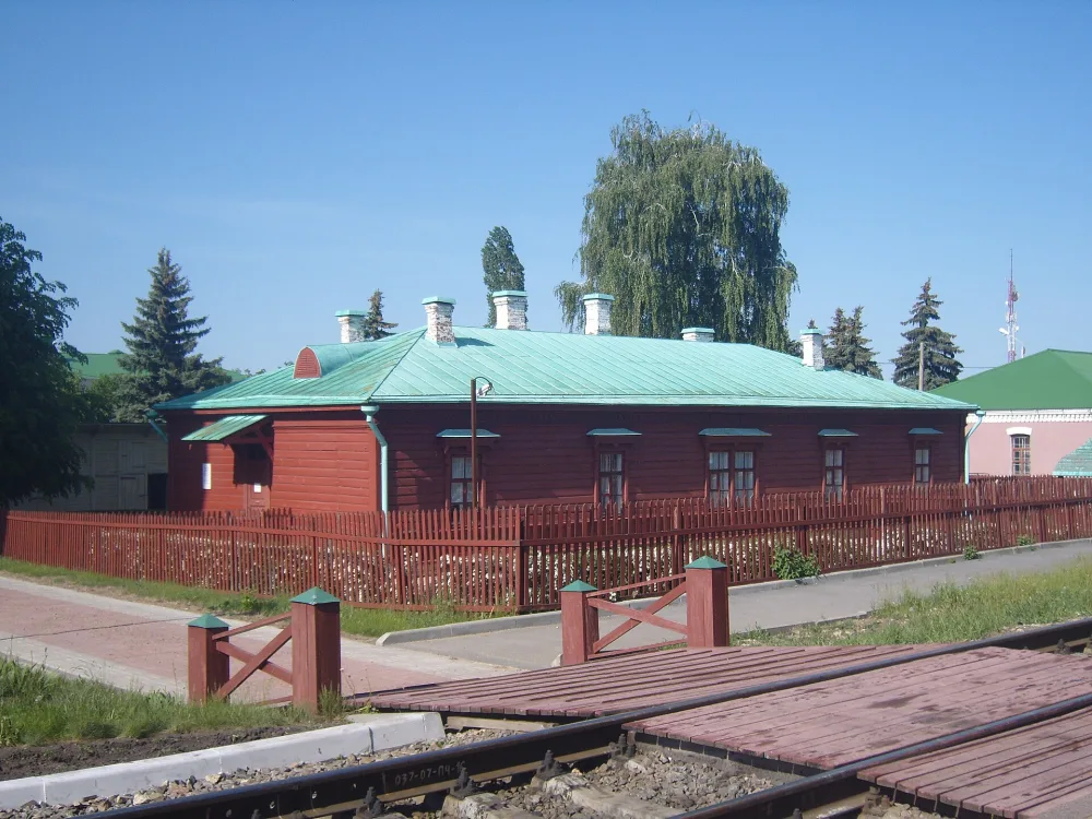 Дом, в котором умер Лев Николаевич Толстой в 1910 году. В доме — мемориальный музей Л.Н. Толстого (Лев-Толстой)