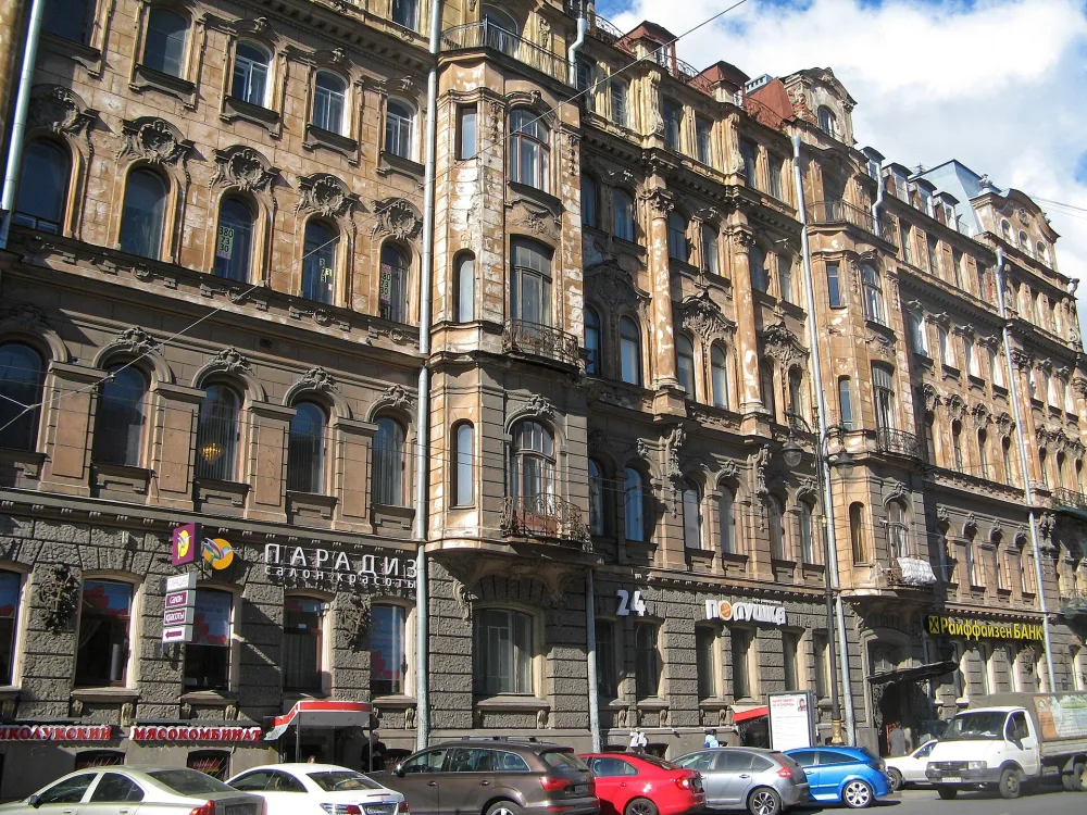 Кирочная улица 24, Дом Бака