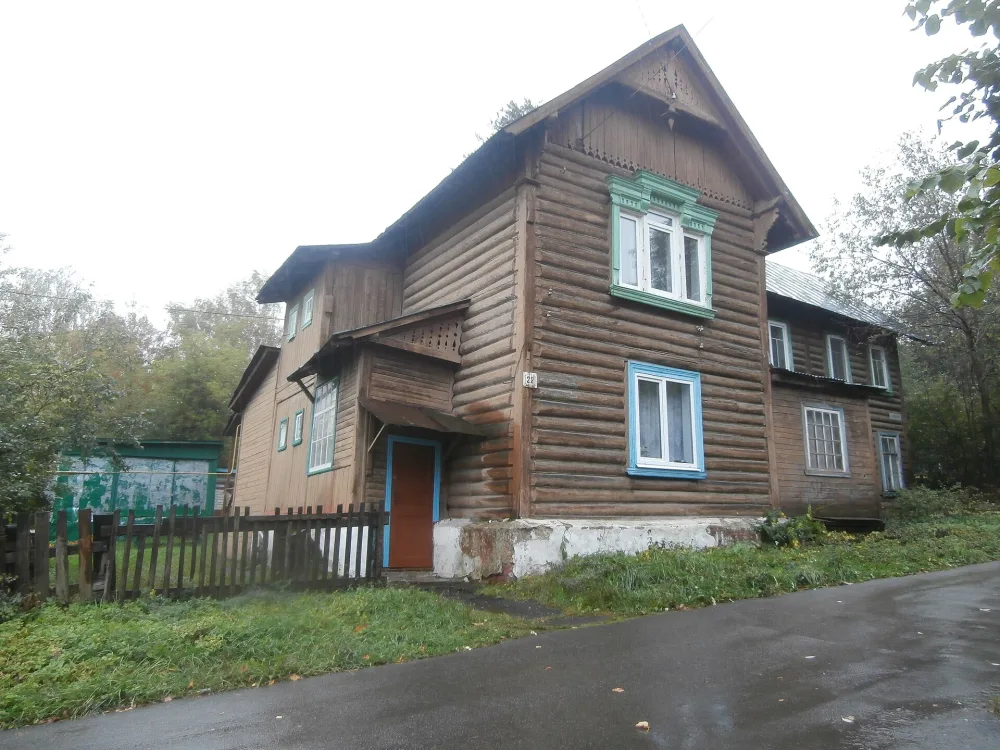 Дом, в котором в период с 1923 по 1945 гг. жил секретарь первого в России Иваново-Вознесенского общегородского Совета рабочих депутатов И.Д. Добровольский