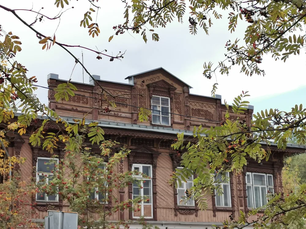 Дом купеческий (Бежецк)