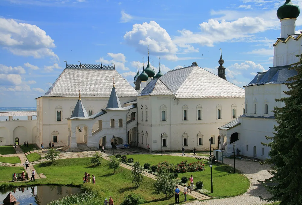 Красная палата (Государевы хоромы) (Ростов)