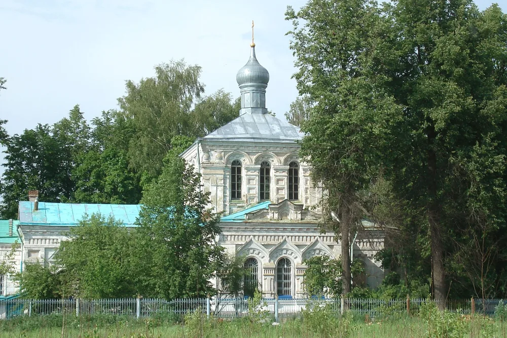 Церковь Георгия Победоносца (Казанской Иконы Божией Матери) (Алёшино)