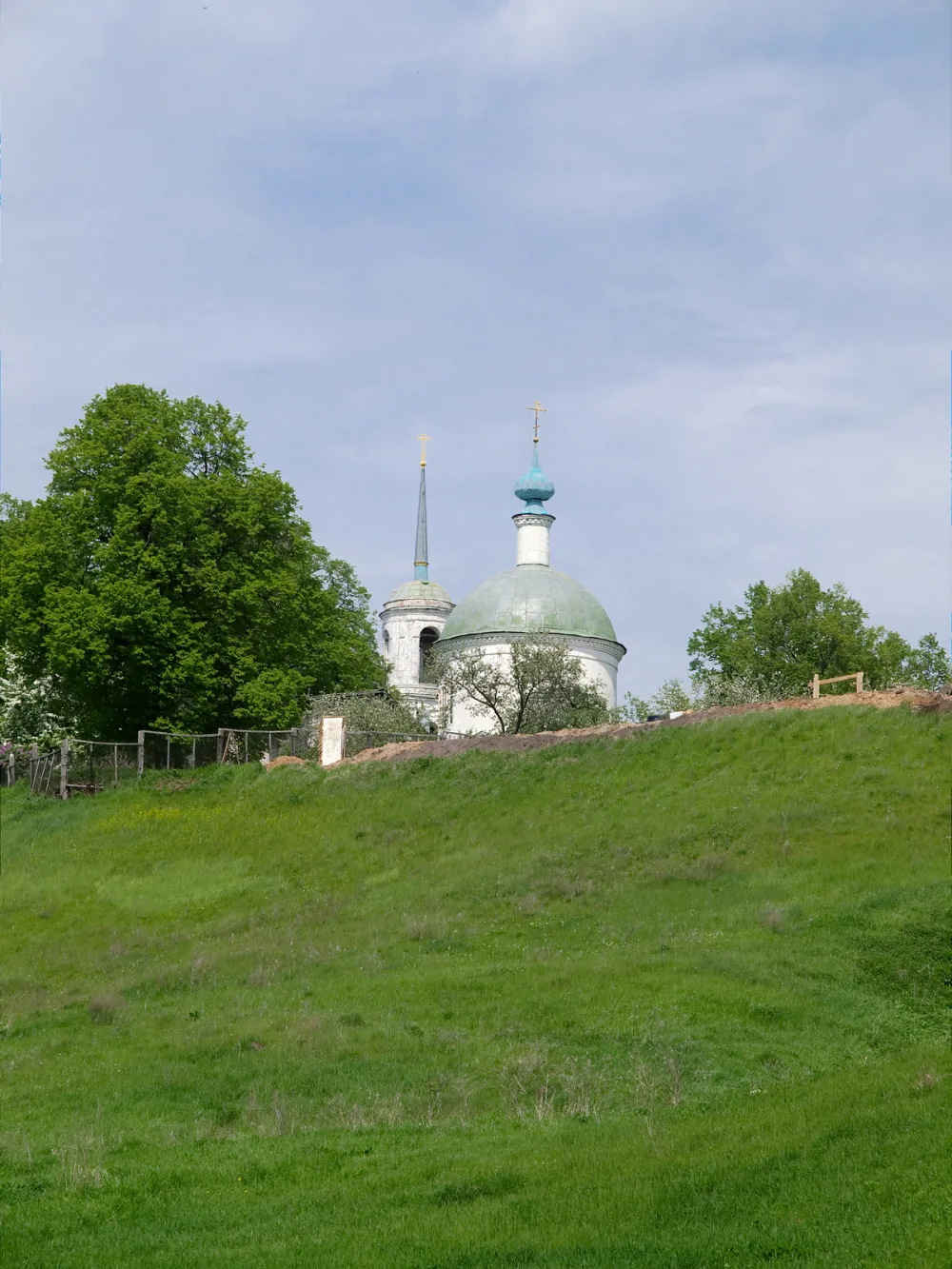 Церковь Дмитрия Салунского в Рябушках