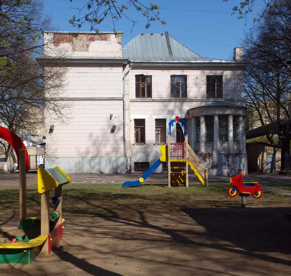 Хомутовский тупик 10 c1, Здание особняка