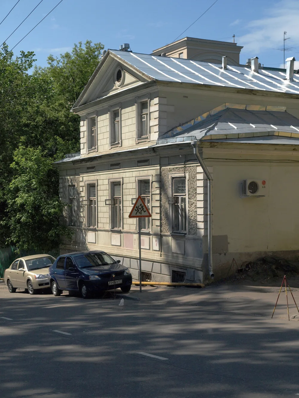 Яузский бульвар 9/6 c4
