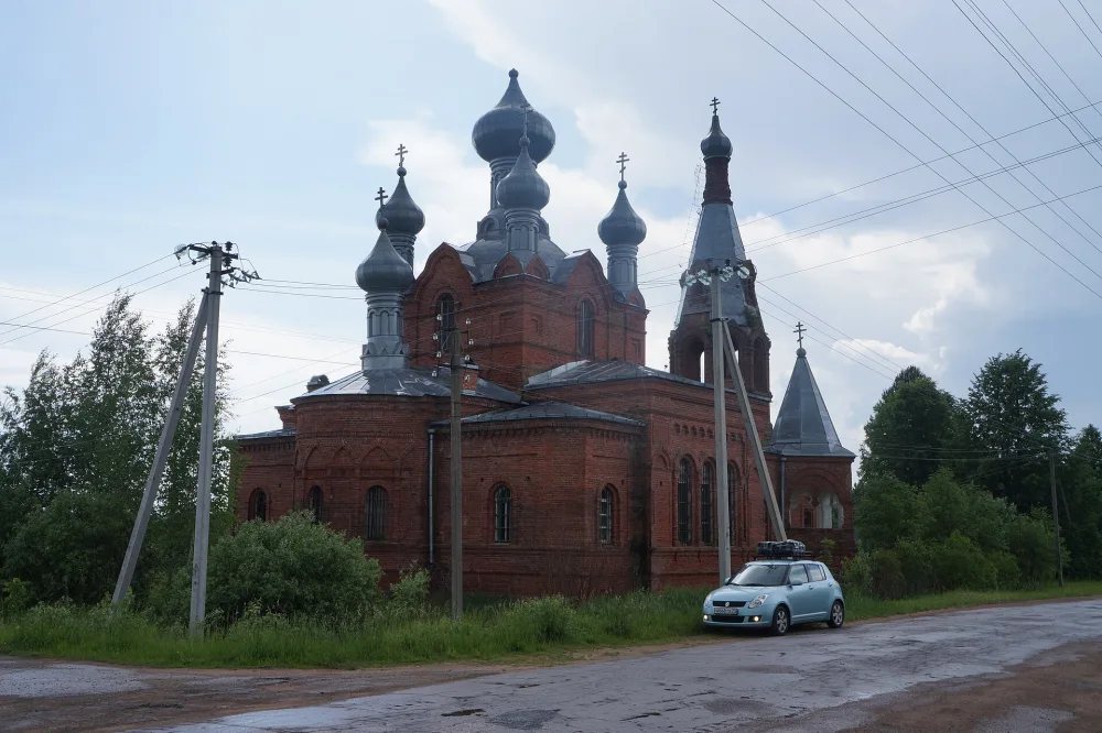 Церковь Святителя Николая (новая) (Ремда)
