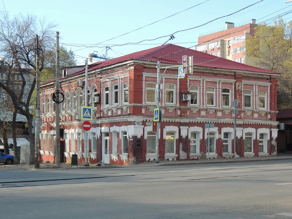 Дом на усадьбе личного почетного гражданина А. А. Докина