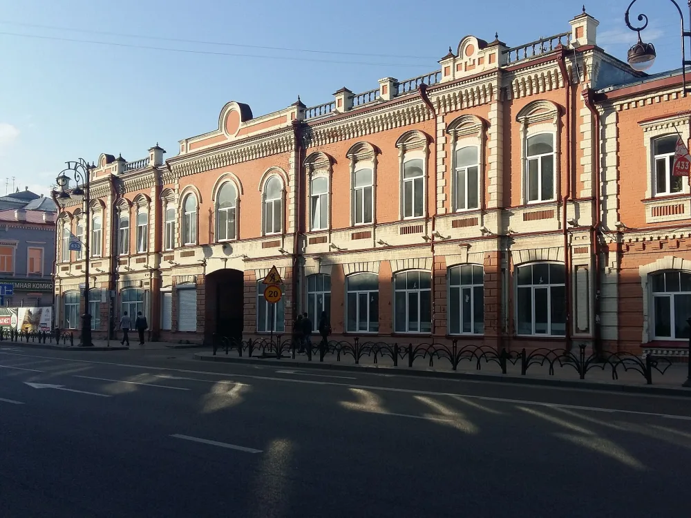 Тюмень улица Республики 15, 17
