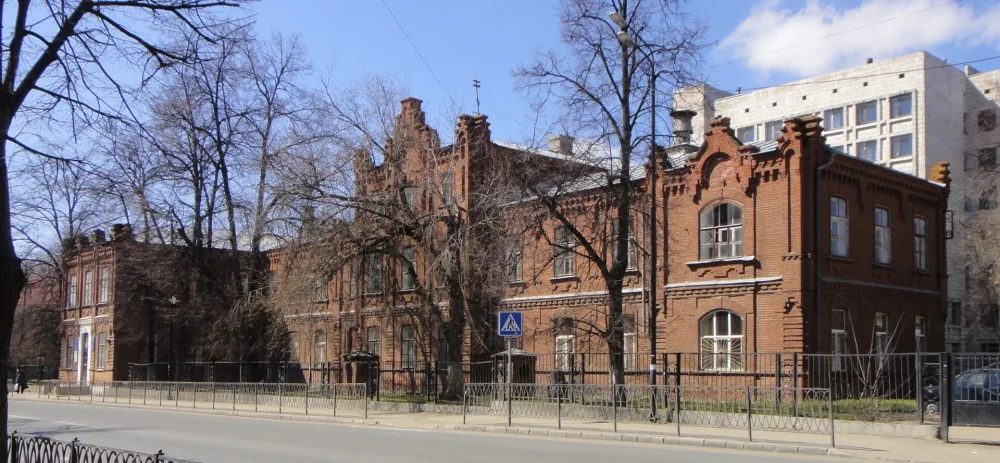 Здание клиники Вишневского (Казань)