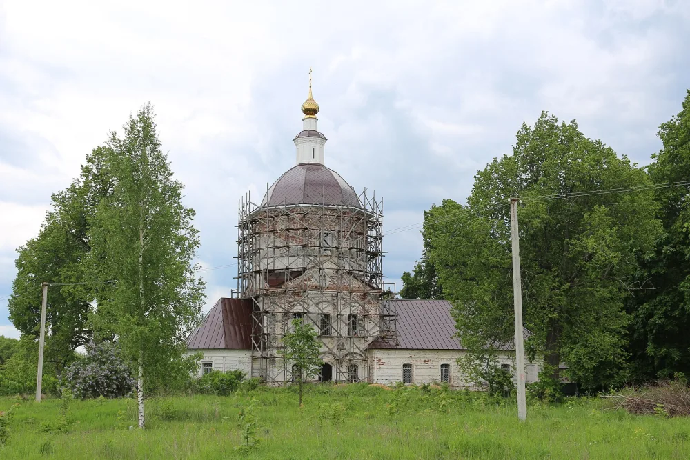 Церковь Михаила Архангела (Лучкино)