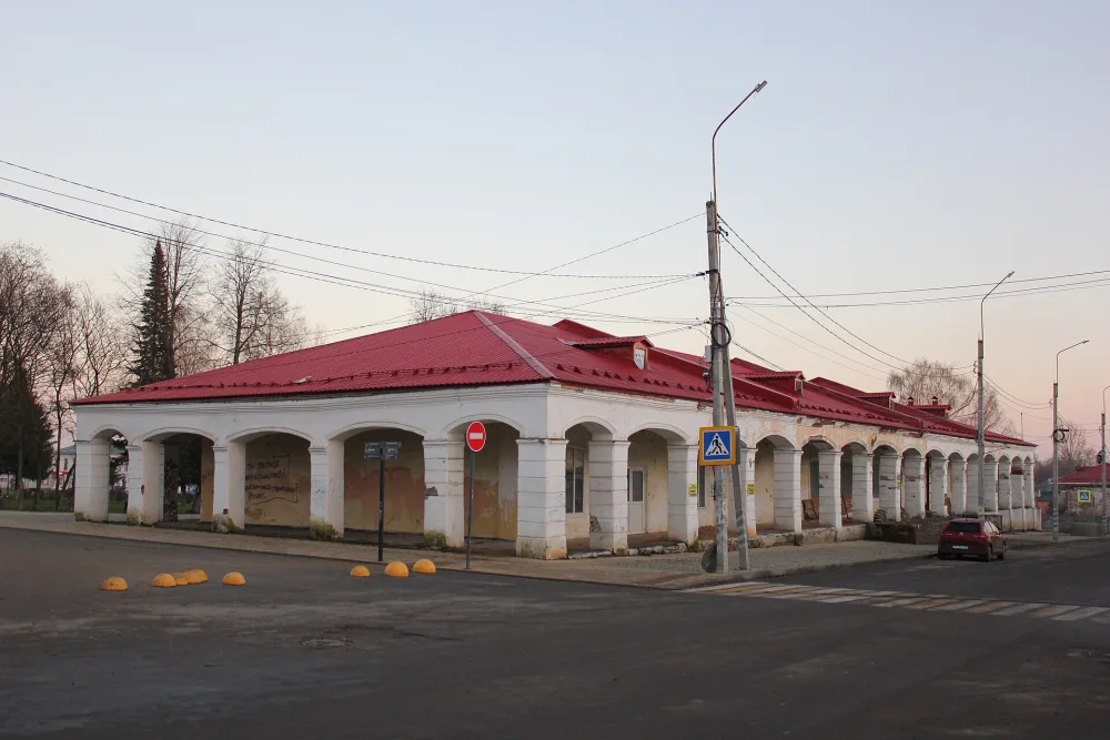 Гостиный двор (торговые ряды) (Данилов)