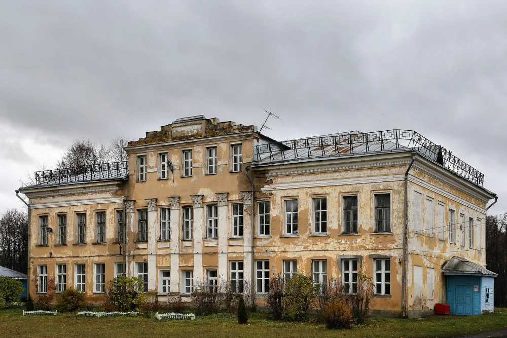 Главный дом (Ратислово)