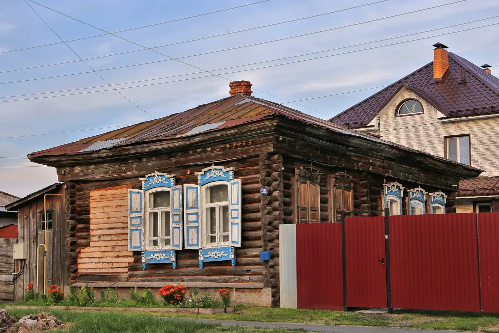 Ялуторовск Первомайская улица 38