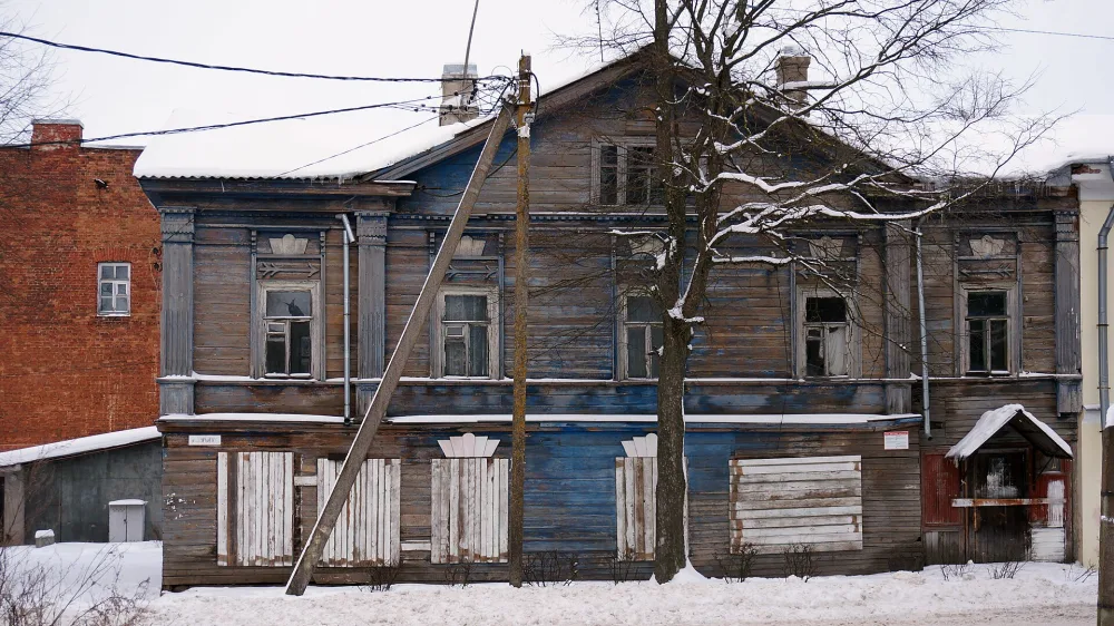 Деревянный жилой дом с булочной и пекарней (Новая Ладога)