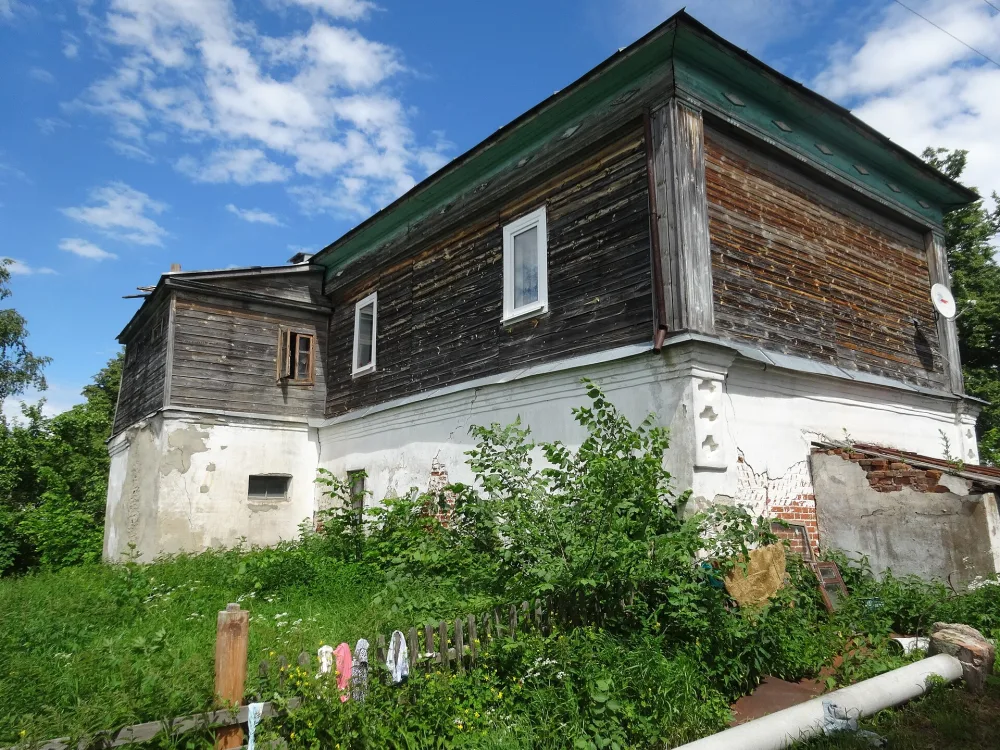 Настоятельский корпус (Борок)
