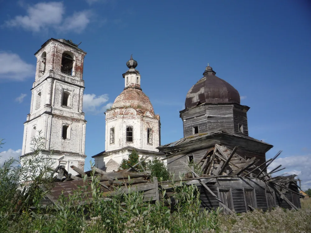 Комплекс церквей Воздвижения и Успения