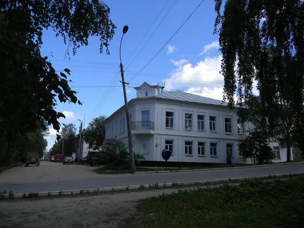 Здание городской управы (Белозерск)