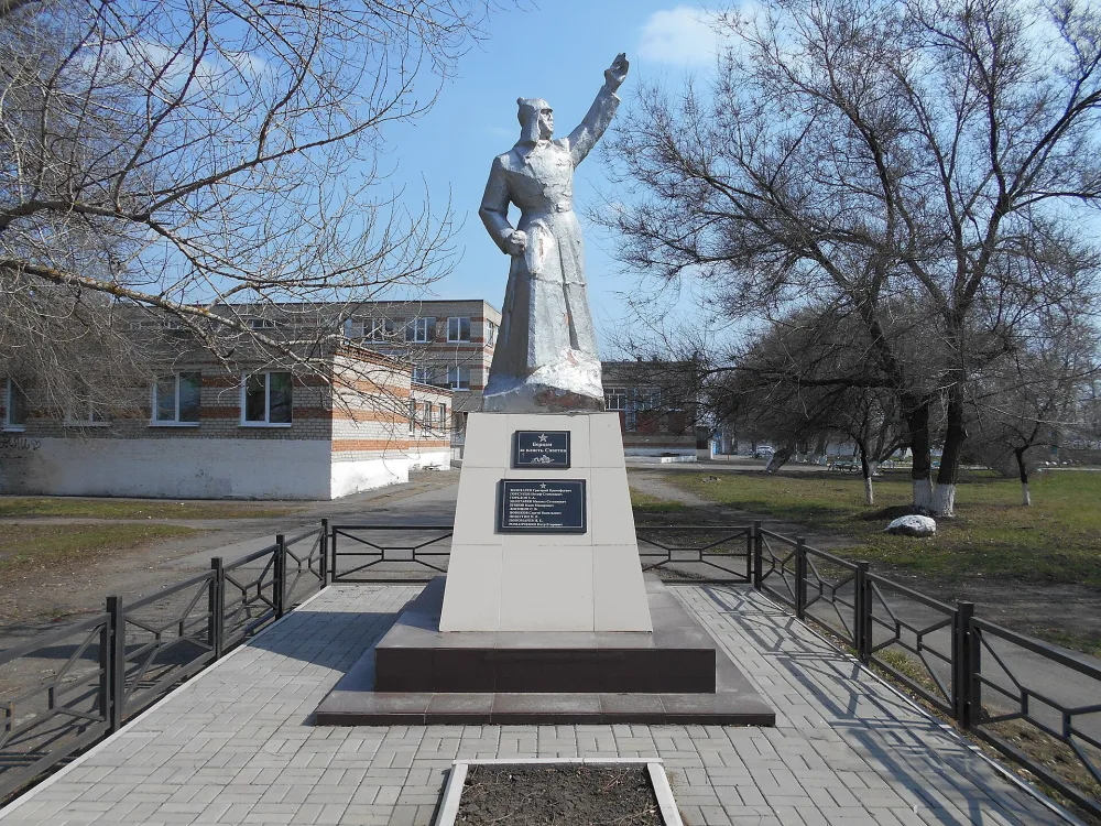 Братская могила № 345