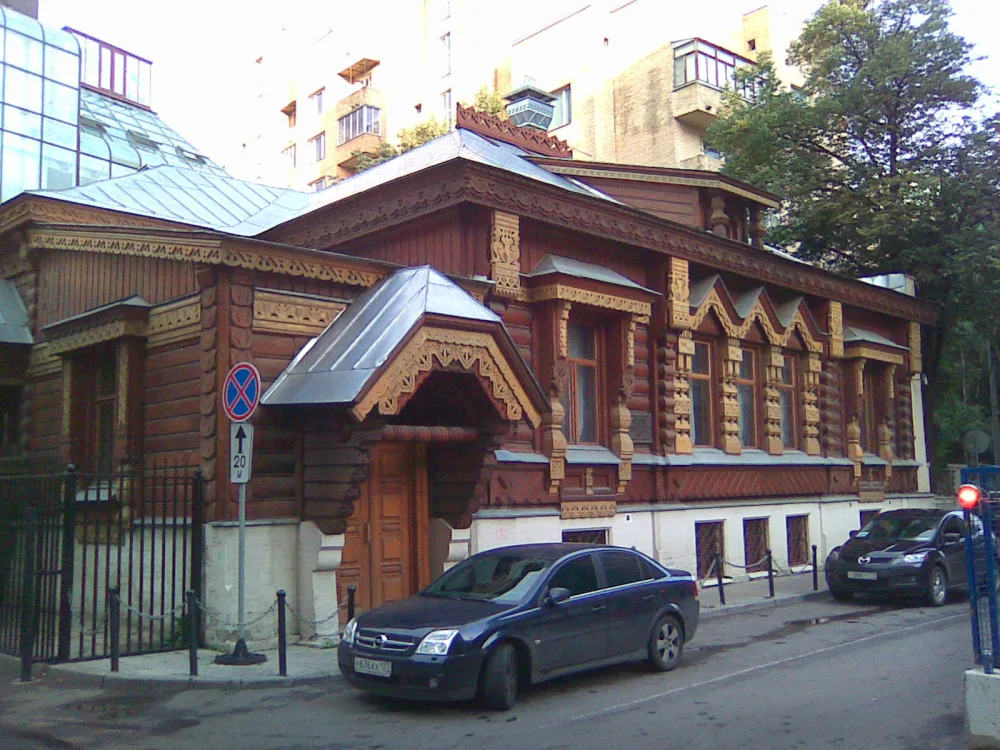 Дом Пороховщикова