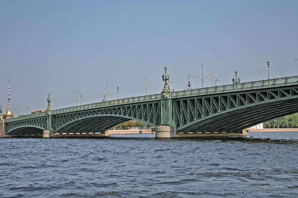 Троицкий мост