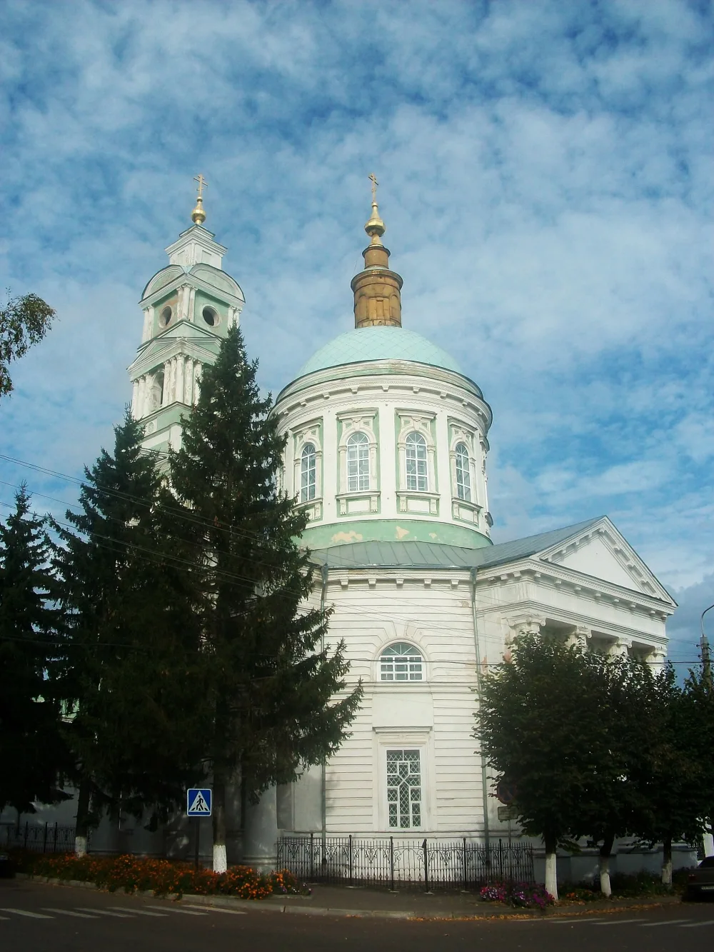 Храм Покрова Пресвятой Богородицы (Рыльск)
