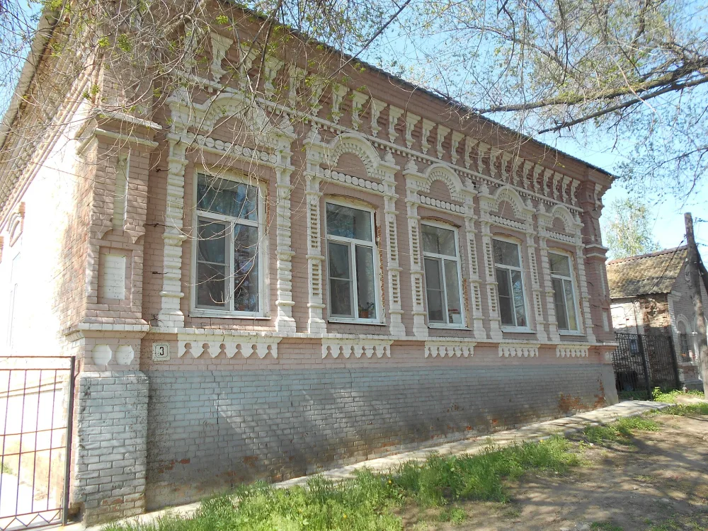 Дом Шарова