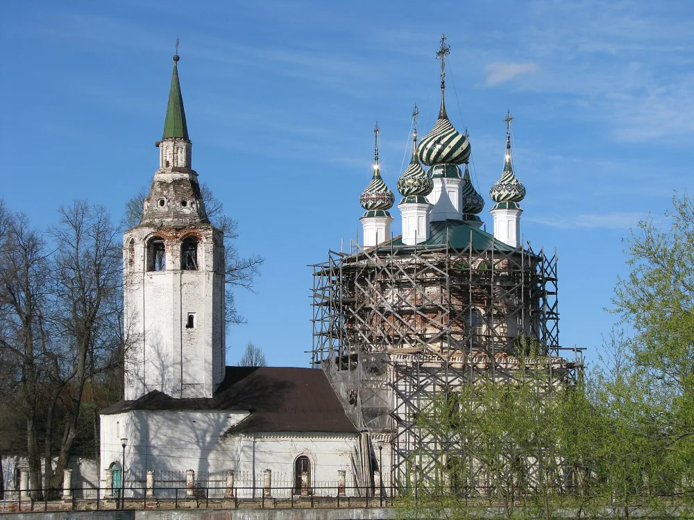 Троицкая церковь (холодная) (Холуй)