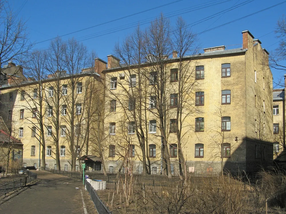 Дворовый корпус