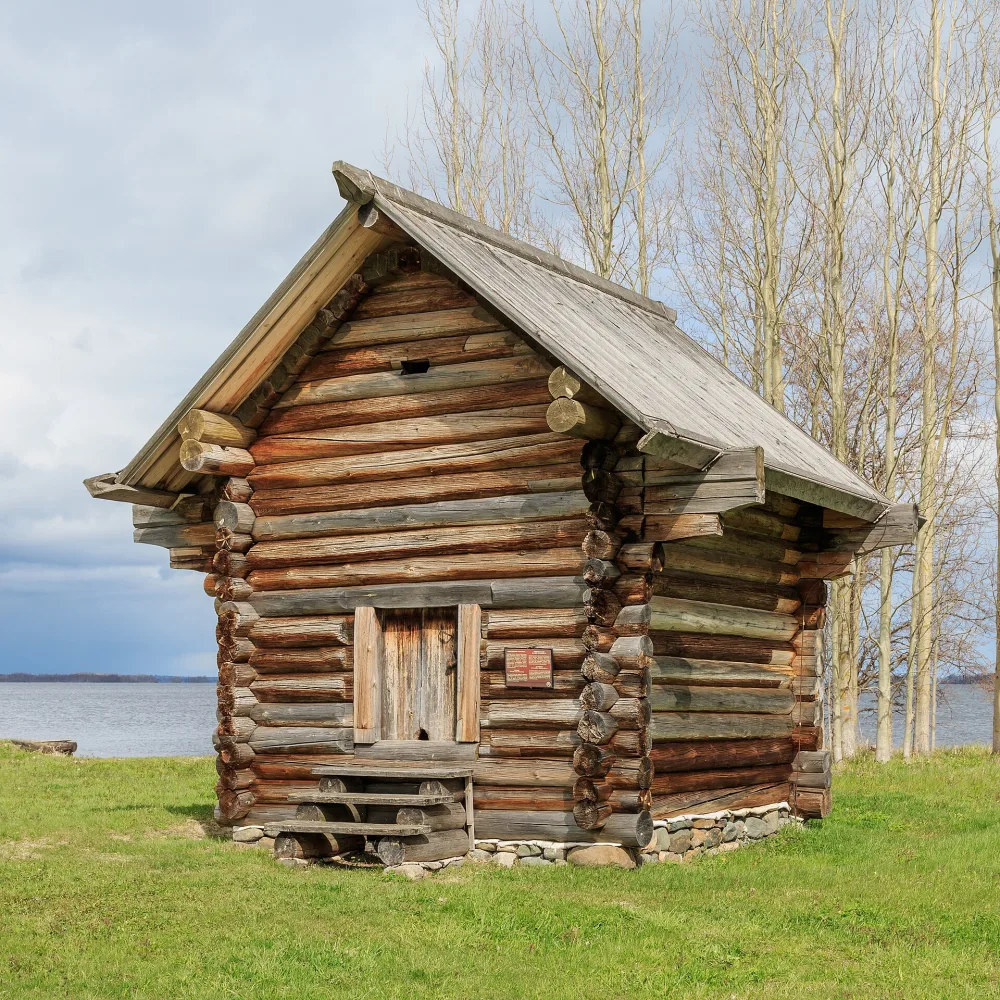 Амбар Жданова из деревни Пелдожи (остров Кижи)