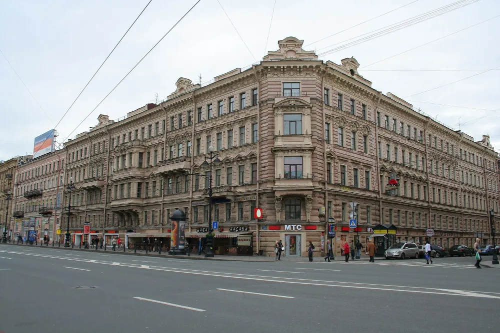 Невский проспект 79