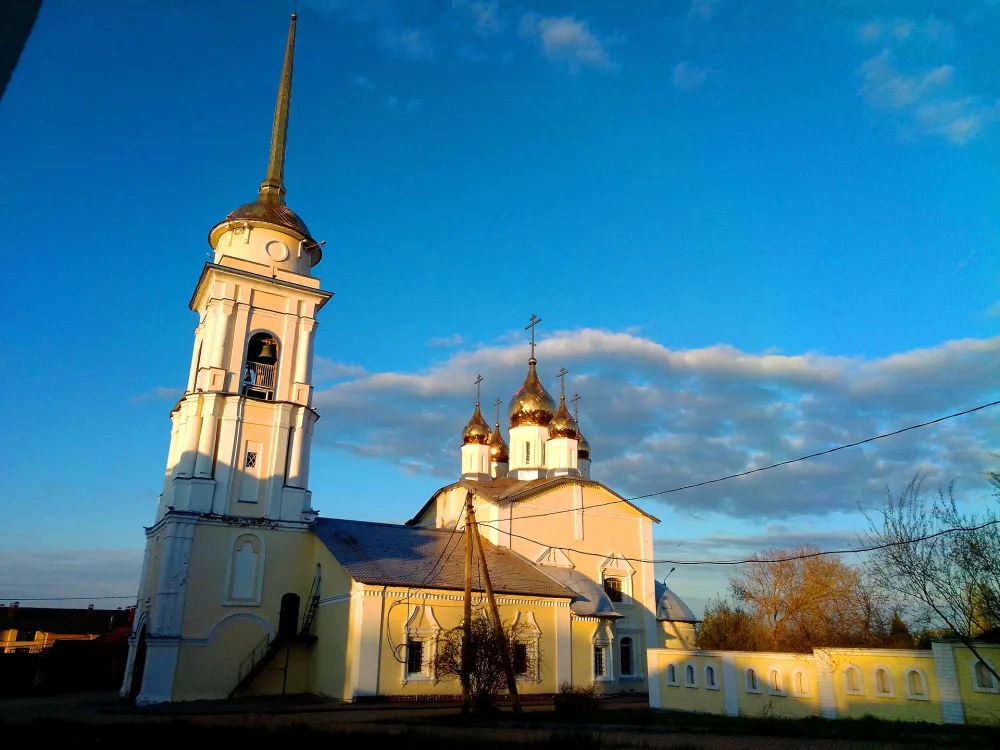 Церковь Рождества Пресвятой Богородицы в Ромаданово