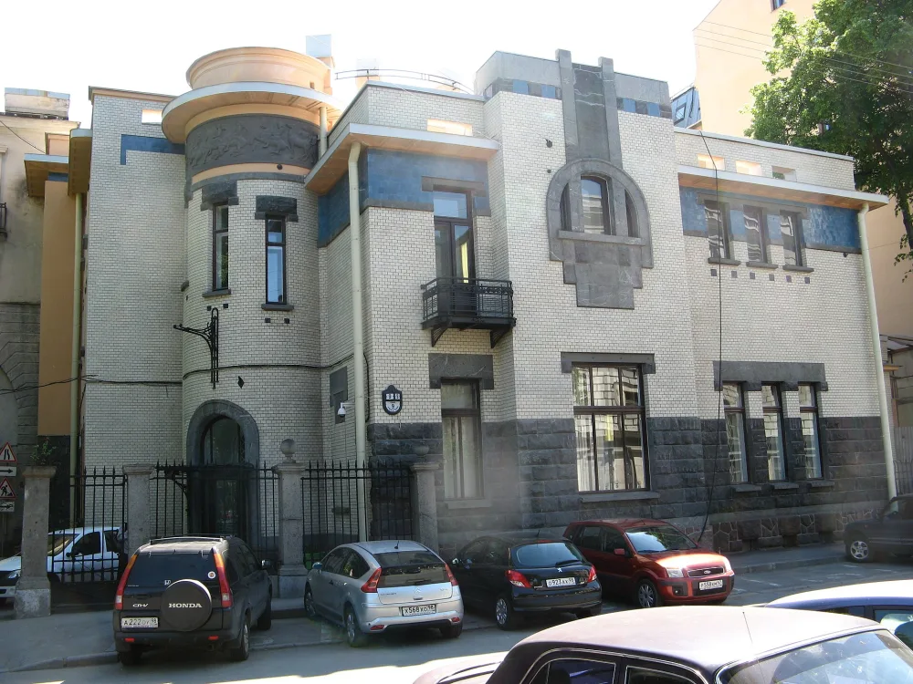 Улица Рентгена 9