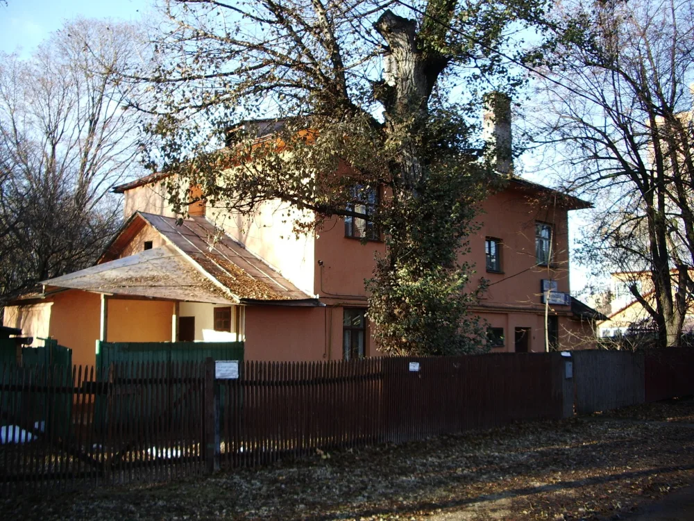 улица Саврасова 3
