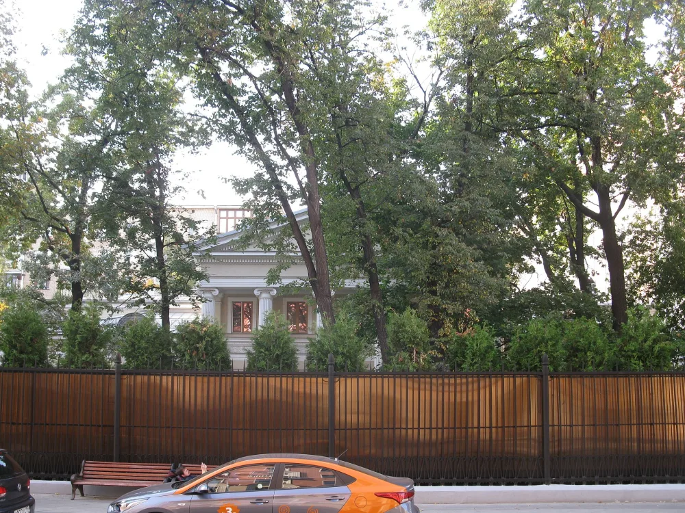 Ограда (Красносельский)