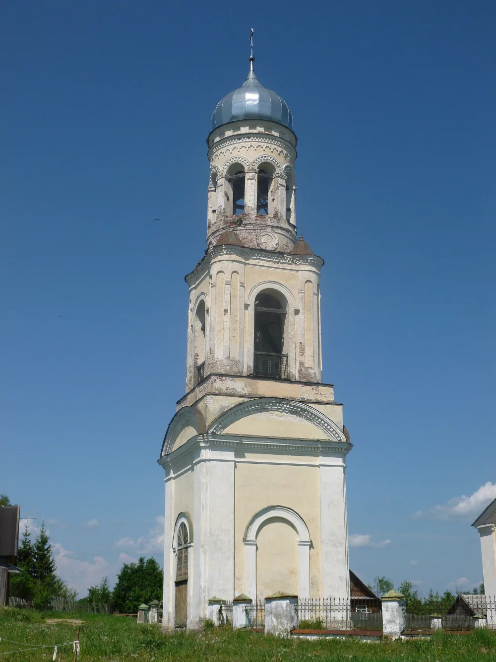 Колокольня (Красное)