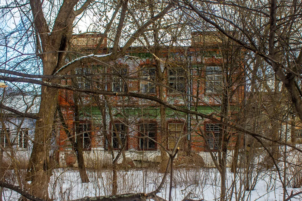 Кирпичное здание (Горбатов)