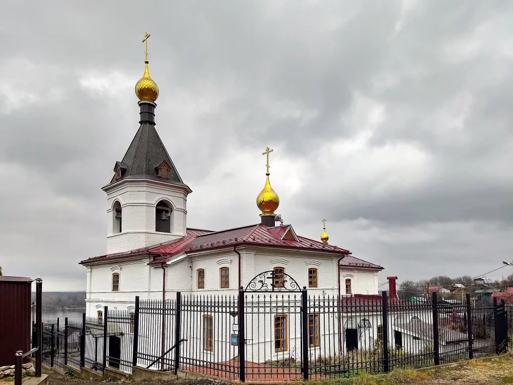 Храм Казанской иконы Пресвятой Богородицы (Безводное)