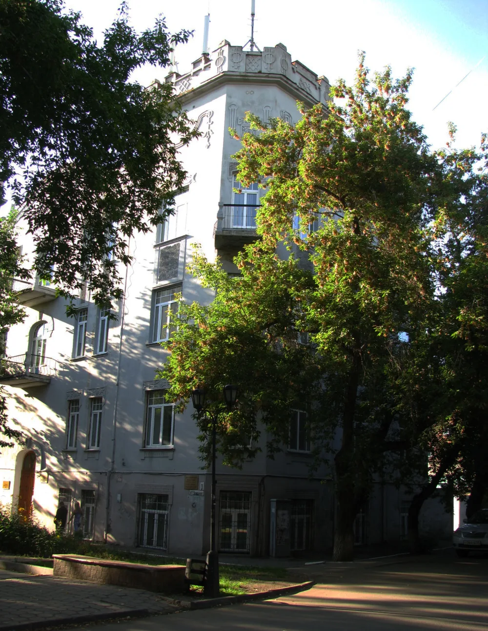 Жилой дом (доходный дом Михайлова) (Омск)