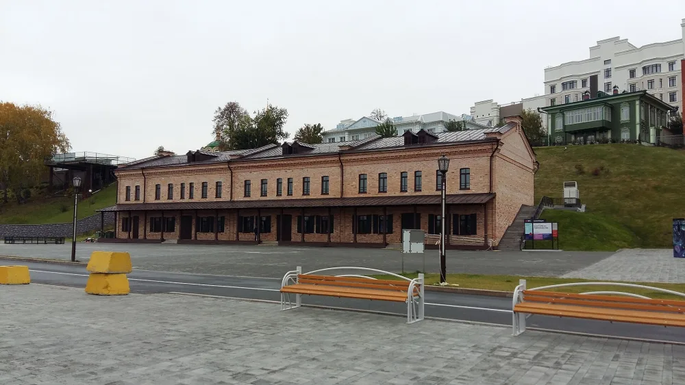 Контора пароходства и склад тюменского купца, коммерции советника А.В. Колмакова (Тюмень)