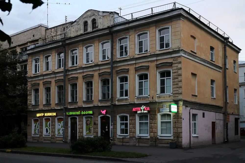 Жилые дома купца Семёнова (Кронштадт)