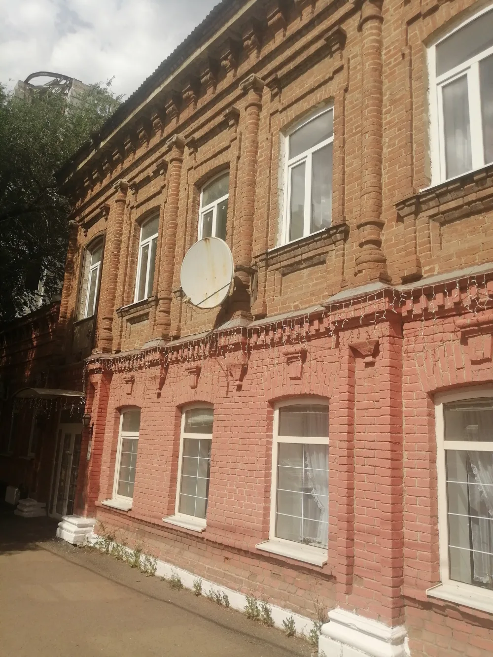 Жилой дом (Оренбург)